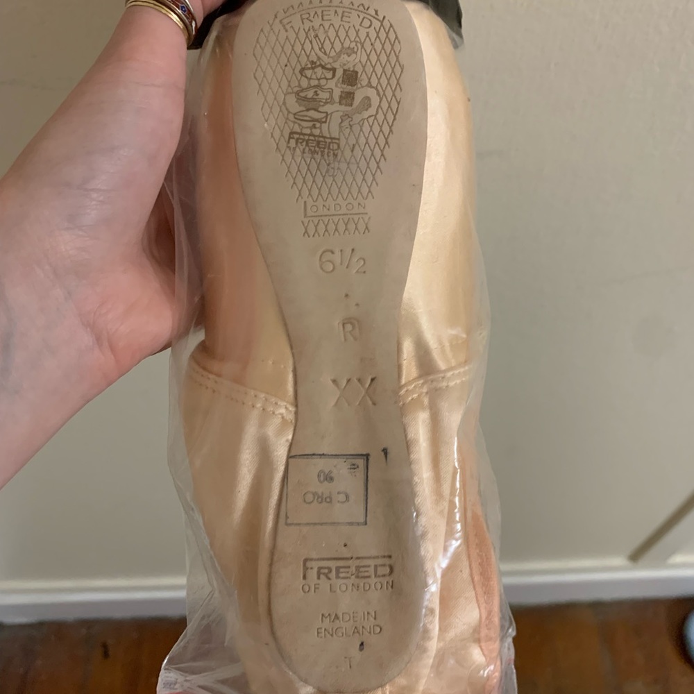 Freed pointe shoes for dance/ballet